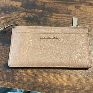 Michael Kors card holder
